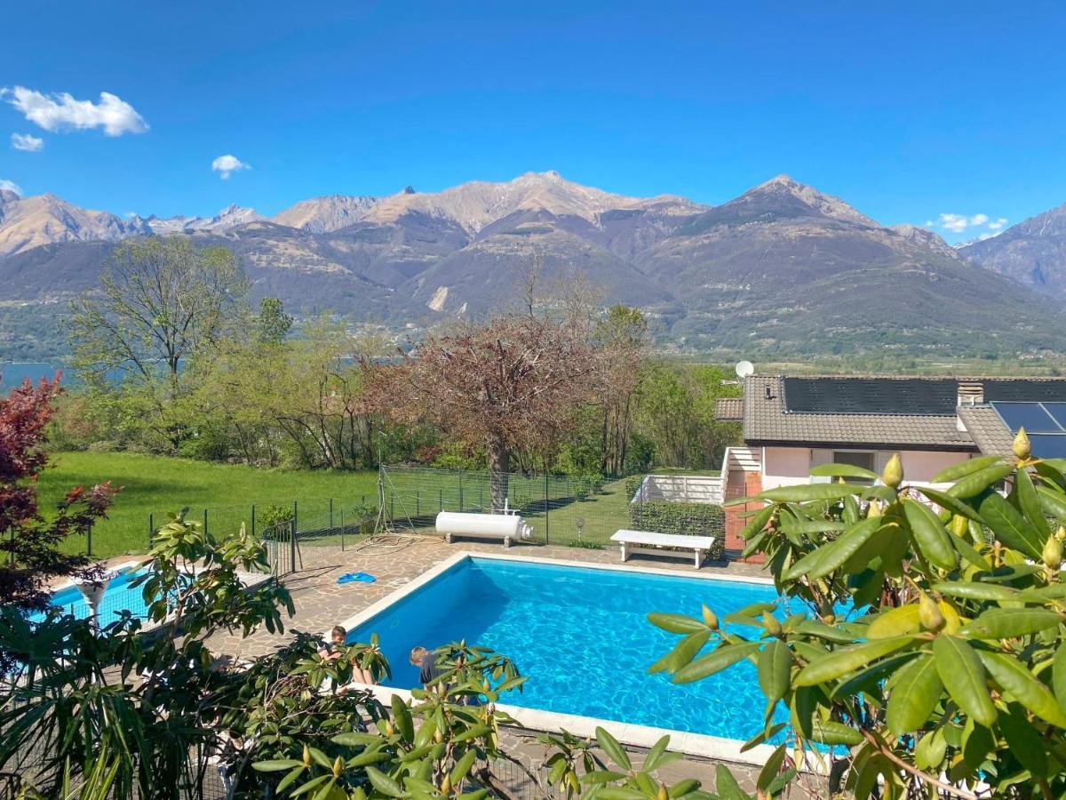 Bellavista A Garten Appartement Mit Pool 科利科 外观 照片