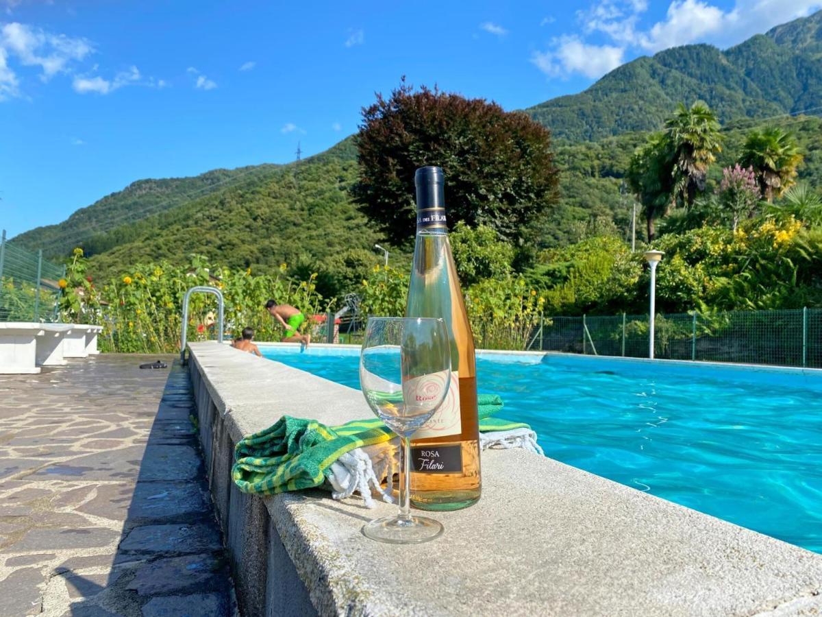 Bellavista A Garten Appartement Mit Pool 科利科 外观 照片