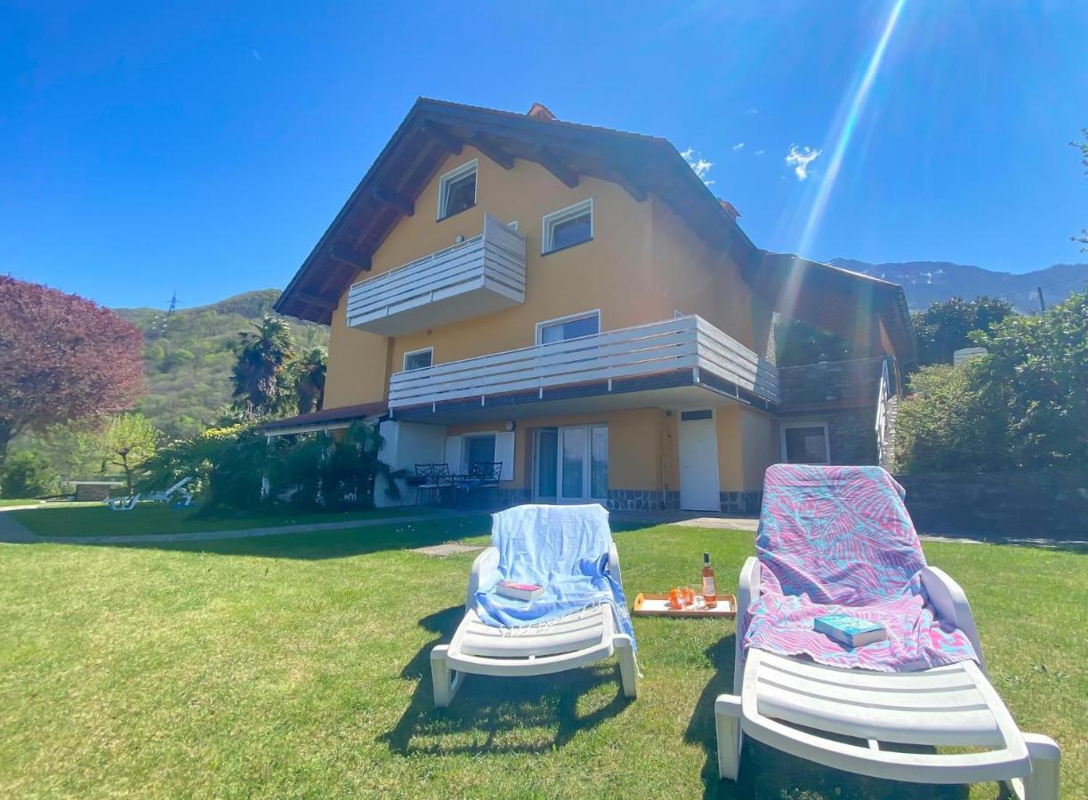 Bellavista A Garten Appartement Mit Pool 科利科 外观 照片